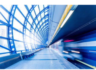 Architecting a Safe, Scalable, and Server-Driven Platform for Driver Preferences with RIBs 地铁站台上